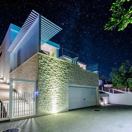 Villa Pax *