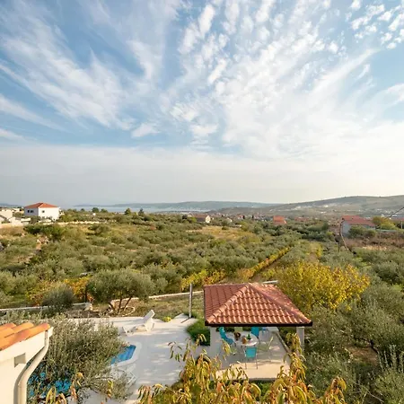 Villa Pax
